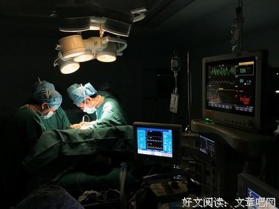 《无影灯下》影评精选