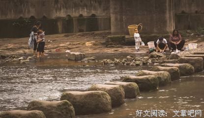 《妇女闲聊录》读后感100字