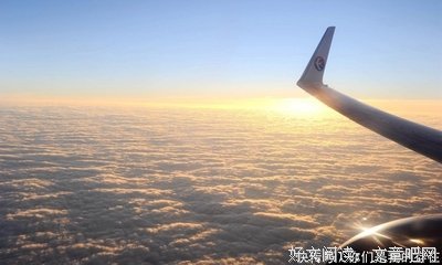 《电子云层下》影评摘抄