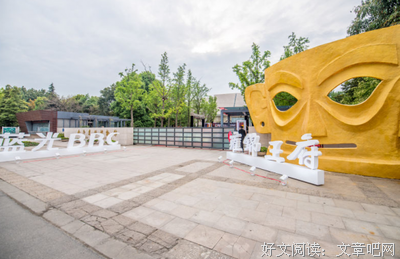 巴黎只西上水岁有摩想自会轮优美的句子