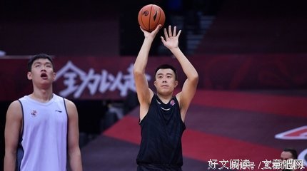 一个中年女婚托的自述：一个月，我约会了33个男人。