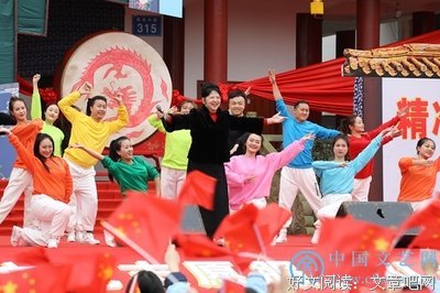 《欢乐合唱团 第四季》的观后感大全