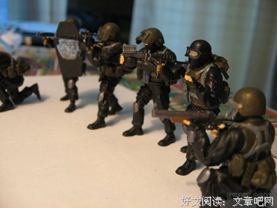 《阿尔法战士 第二季》好看吗？经典影评锦集