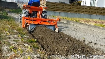 关于一步一个脚印的座右铭