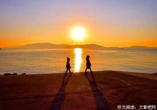 人与人之间，最长久的关系，是相处舒服 ！ 