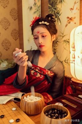 《灵异存在》好看吗？经典影评锦集