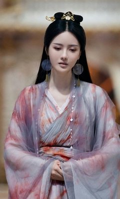 张芷溪爆金瀚“劈腿”：你越想要安全感，我越想找别的女人