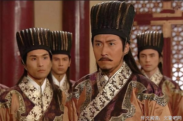 朱元璋临终前给孙子一句批语，没猜中开头，37年后碰巧猜对结尾