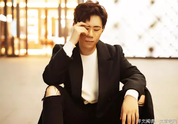 关于卢思浩的句子
