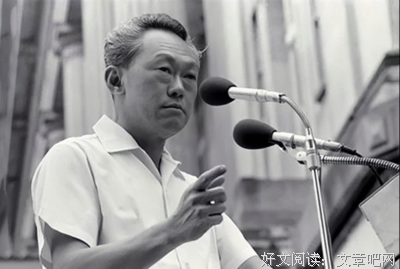 关于李光耀名人名言