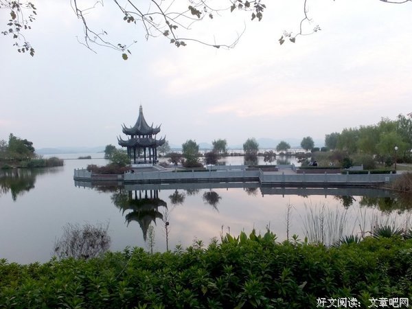 江苏网红主播一女侍三夫: 女人穷不可怕，可怕的是失去了羞耻心