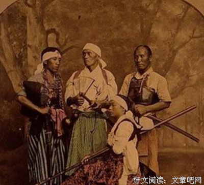 八月炮火读后感1000字