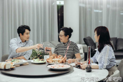 看陈松伶陪婆婆买衣服，真是太累了