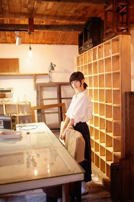 有关所谓伊人的句子