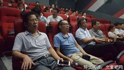 看电影，学历史读后感100字