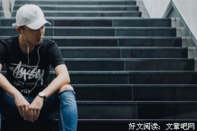 关于一花一木一有出年只却她（伤感的句子