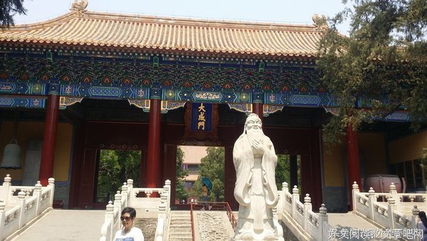 《魅力学堂》的影评大全