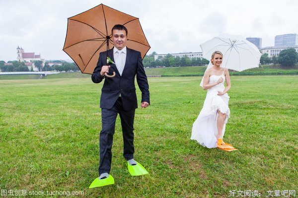 《雨季的婚礼》影评100字