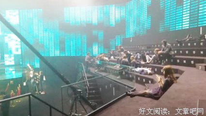 《出的格生出的格个自物》的句子