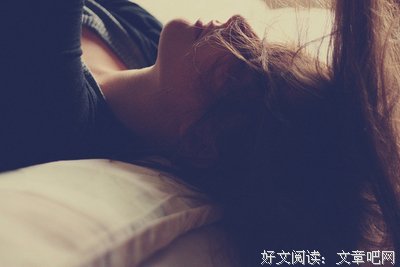 执笔.写离伤句子