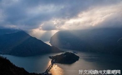 心所喜，一言一句间。名句欣赏