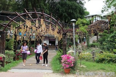 青石琳下的句子