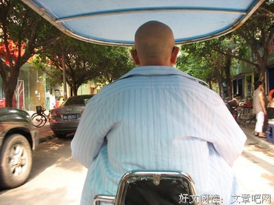关于留别地中大时就开真没大的只能是背影的句子