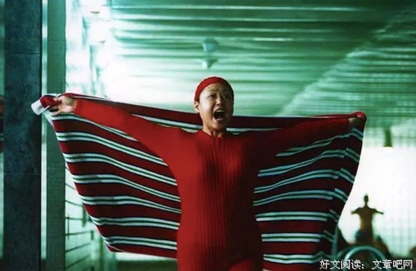 《姨妈的后现代生活》影评精选