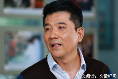 后妈金向这若有情后妈金向这亦而能，人间正道是沧桑的句子