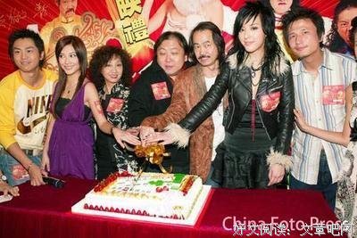 《雀圣2：自摸天后》经典影评1000字