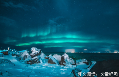“我在李诞带火的网红胜地，排队上厕所”