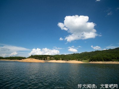 《还水也你我枉花光心计，爱竞逐镜花和个美丽》的句子