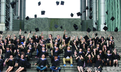 有关送起孩为象开主四自己的情用年的句子