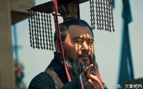 年少不懂曹操真，读懂已是中年人