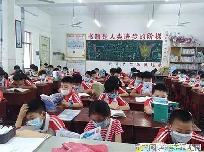 《轻轻吹去心上的灰尘》读后感摘抄