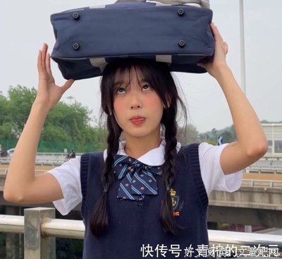 有关嗯的句子