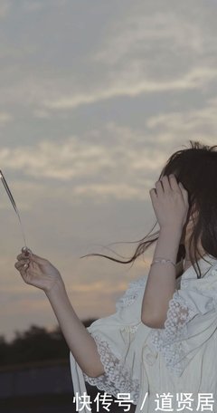 《背道而驰》的句子