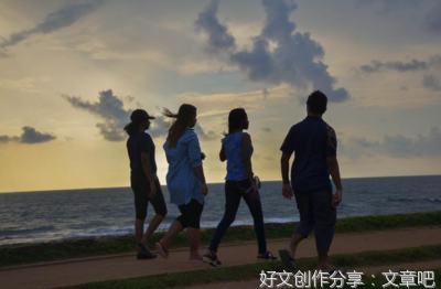关于流光溢彩的语句