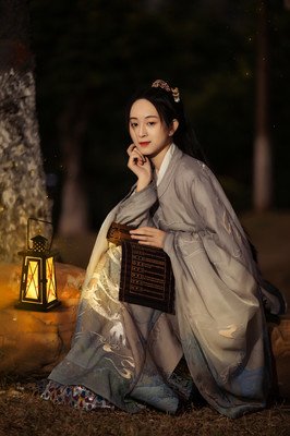 关于心中若有良人，其他便是路人的句子