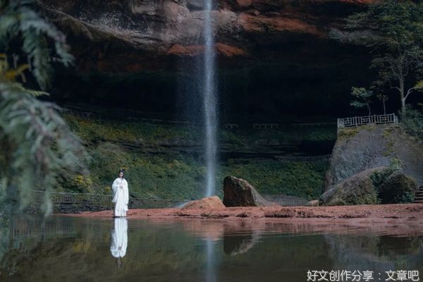 人生的三把戒尺：自知、自省、自律