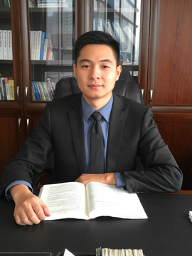 “儿子的命就是用来换钱的！”男孩偷窃后学校跳楼，家长：给我15