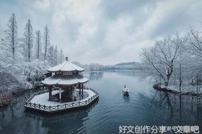 有关月亮与六便士的句子