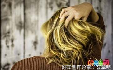 妈妈的白发作文