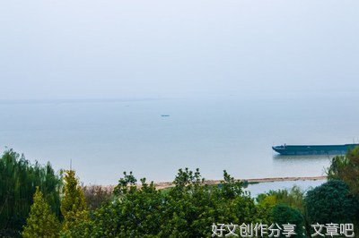 有关望洞庭的作文