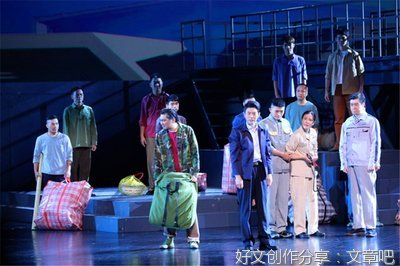上海旅游坐飞机去作文400600字