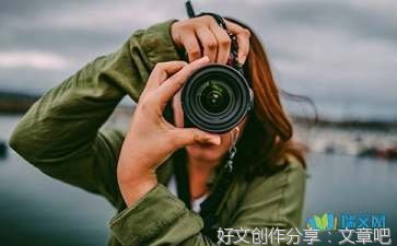 《小摄影师》续写作文