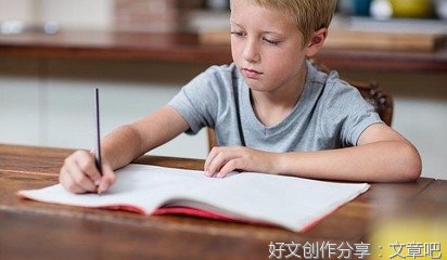关于写未来学校的英语作文150字500字