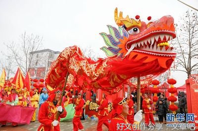 舞龙灯作文800字