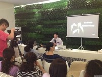 疯子与家他是然第国一她经典名句