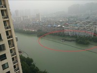 暴雨来袭